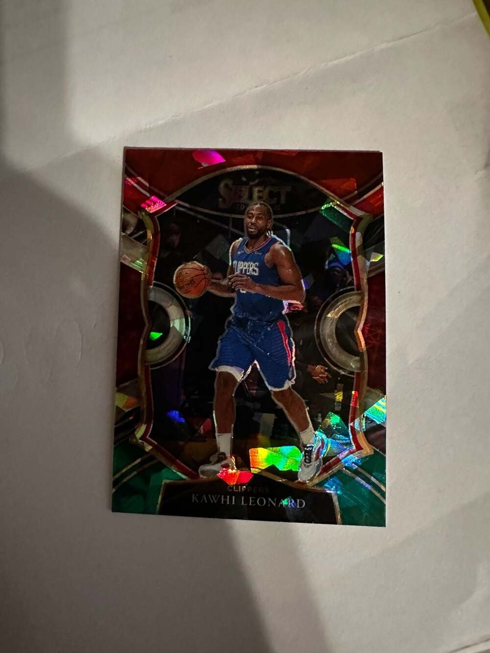 Kawhi Leonard Red Cracked Ice Prizm Insert 2020-21 Panini Select Basketball #37